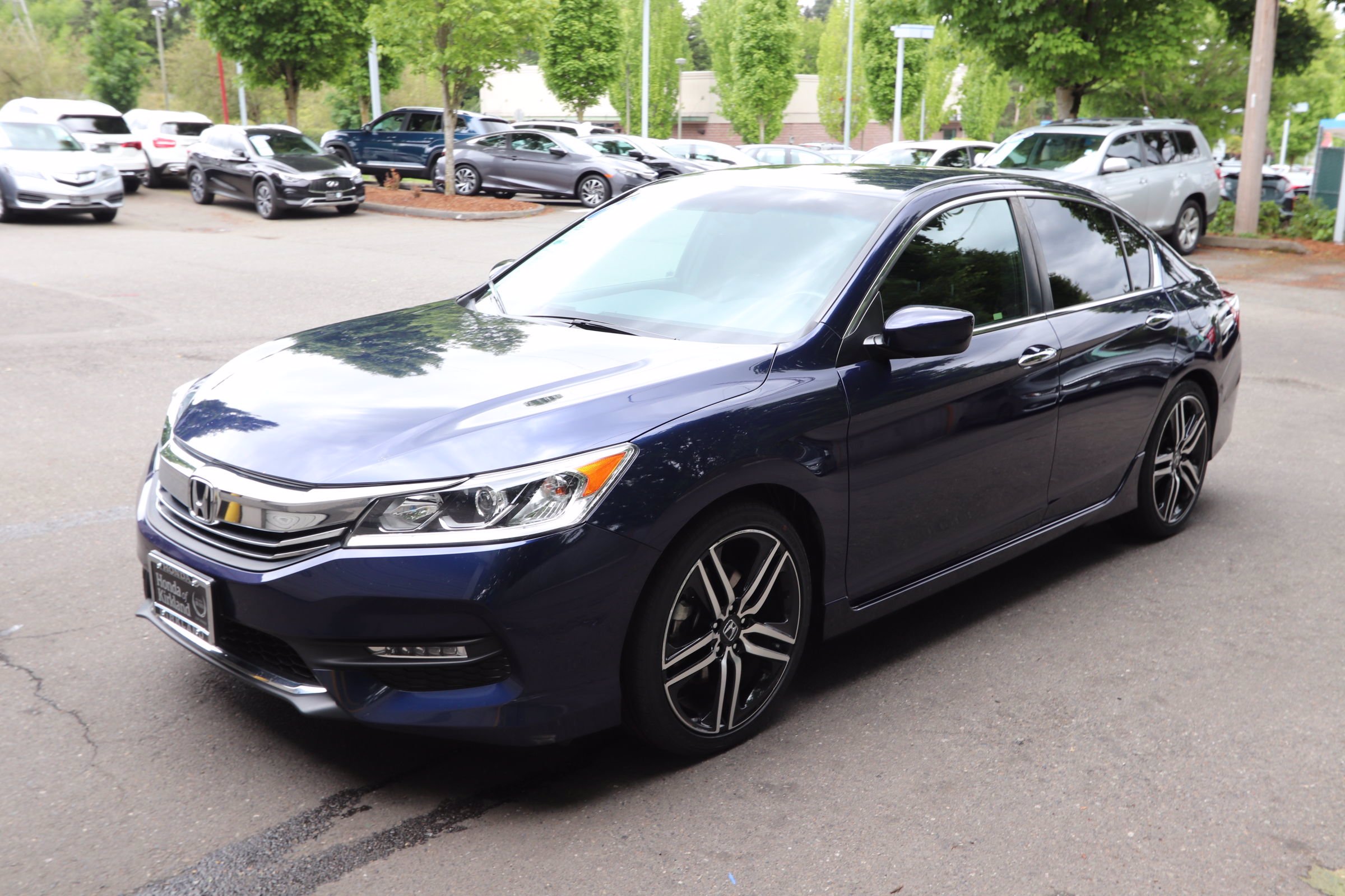 Pre-Owned 2017 Honda Accord Sedan Sport SE 4dr Car in Kirkland #10927 ...