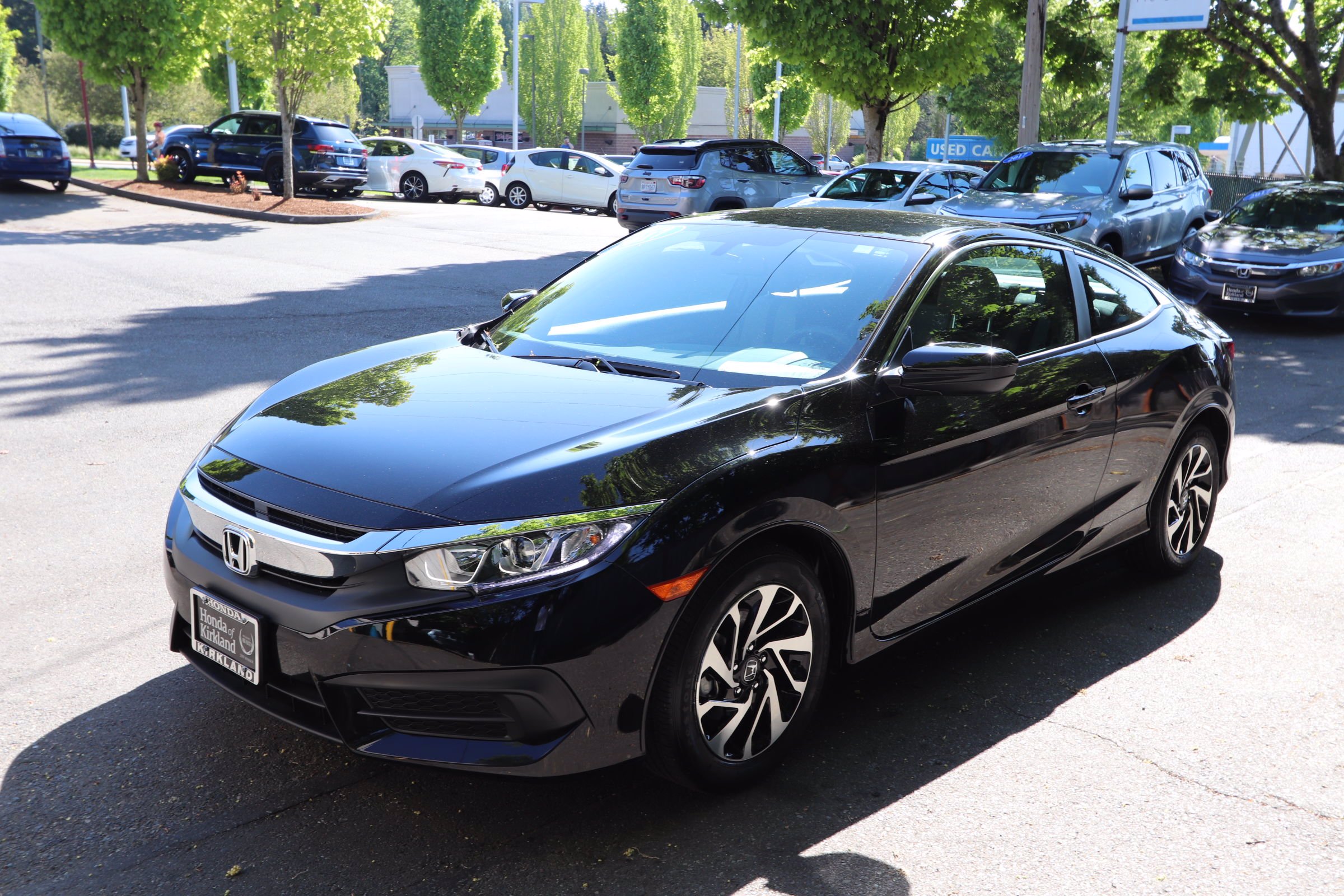 PreOwned 2017 Honda Civic Coupe LX 2dr Car in Kirkland