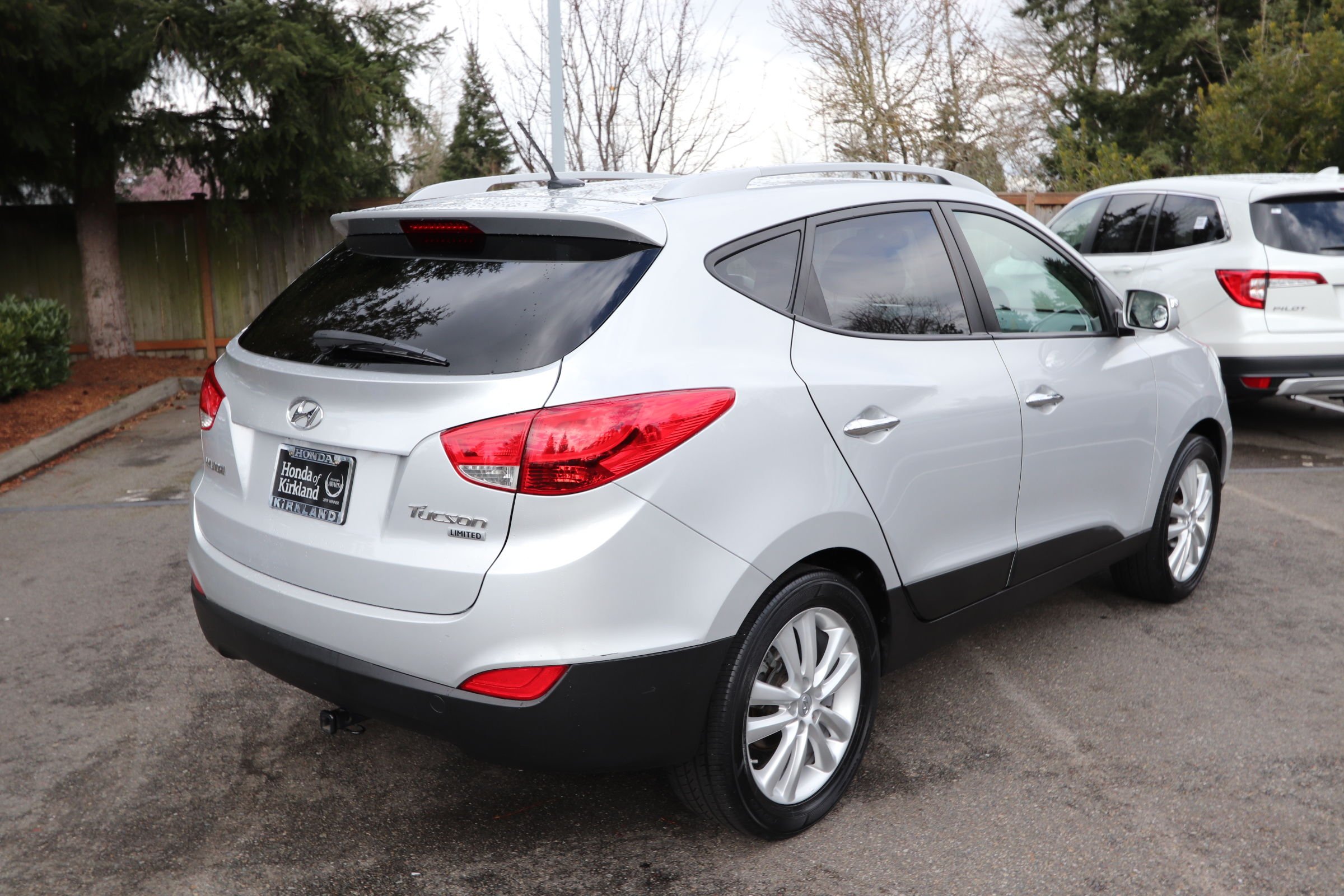 Pre-Owned 2011 Hyundai Tucson Limited PZEV Sport Utility in Kirkland ...