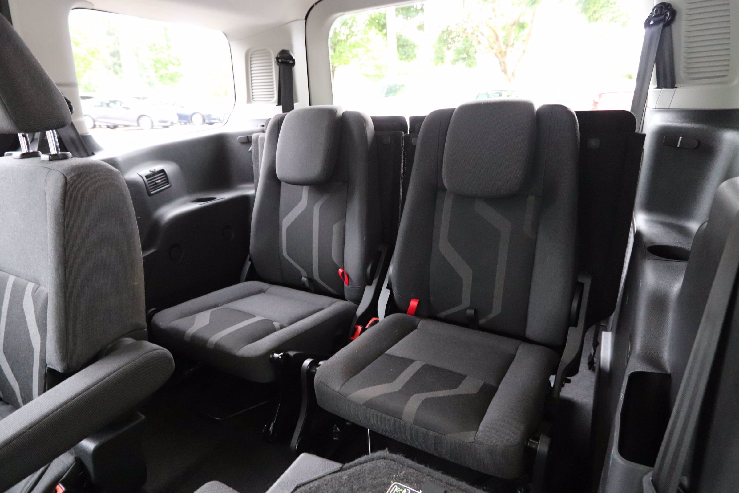 Pre-Owned 2016 Ford Transit Connect Wagon XLT Full-size Passenger Van ...
