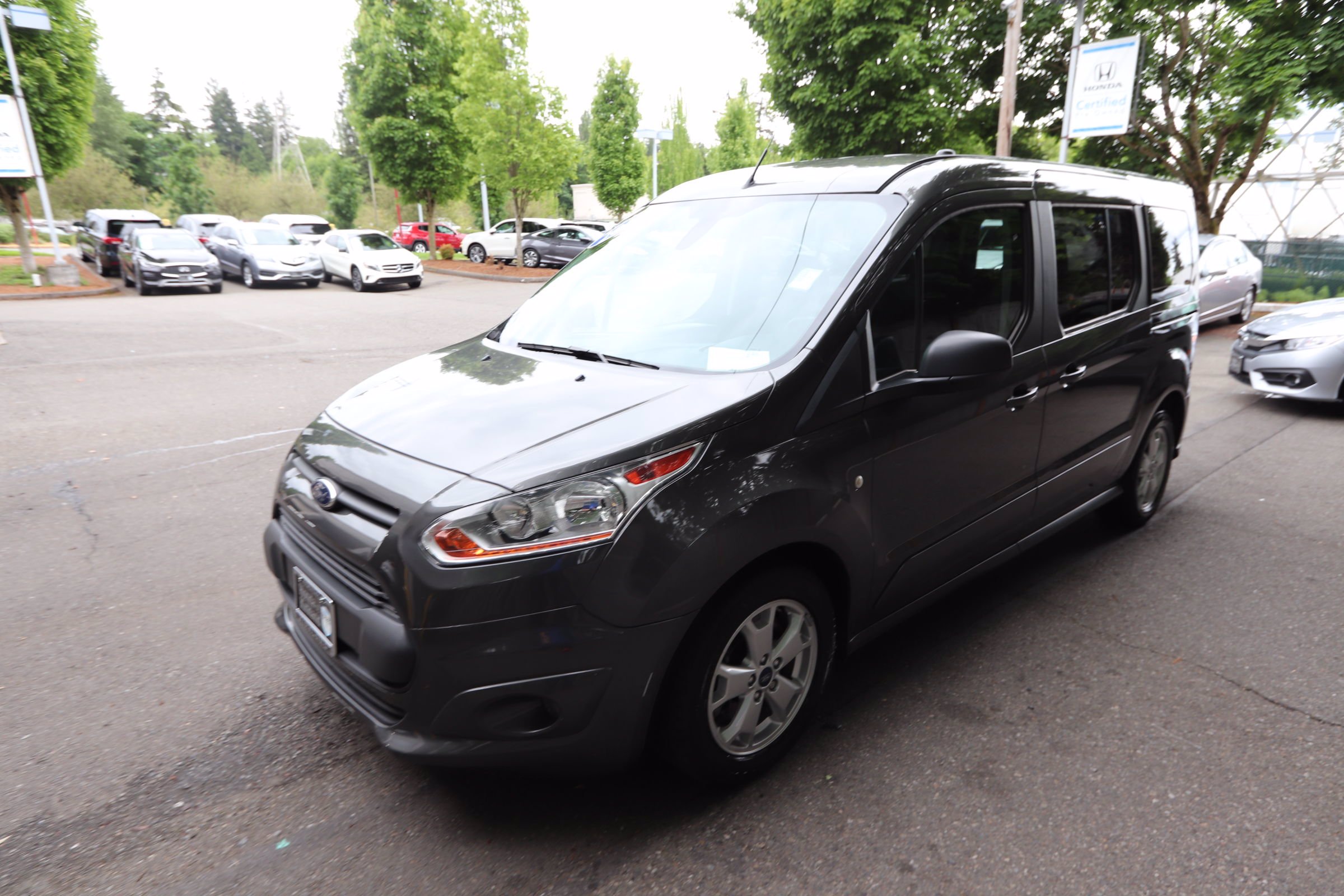 Pre Owned 2016 Ford Transit Connect Wagon Xlt Full Size Passenger Van